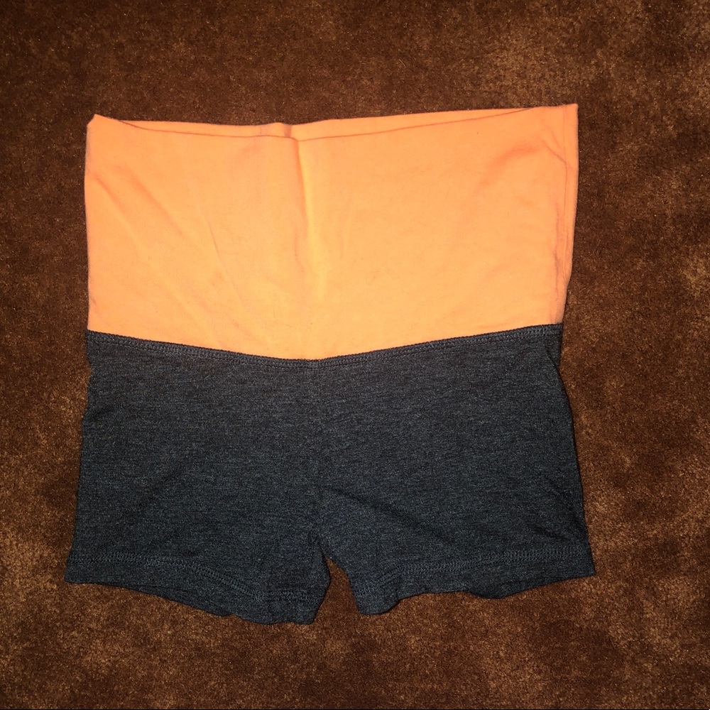 SO yoga shorts size XS